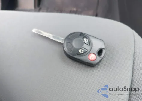 2016 Ford Escape Se from USA, damaged, VIN 1FMCU9G94GUC83057